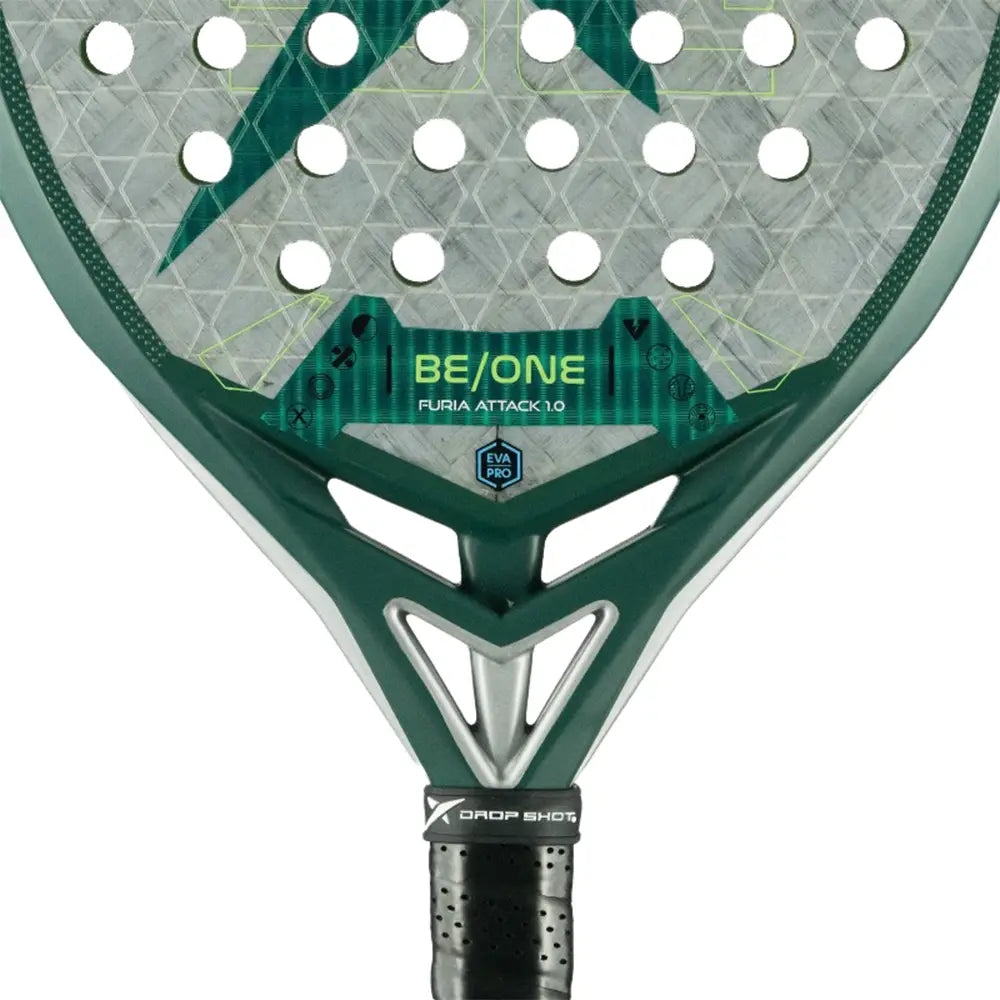 Detail Drop Shot Furia Attack 1.0 2025 padelracket – traanvorm met 18K Carbon, EVA Pro-kern en trillingsdemping.