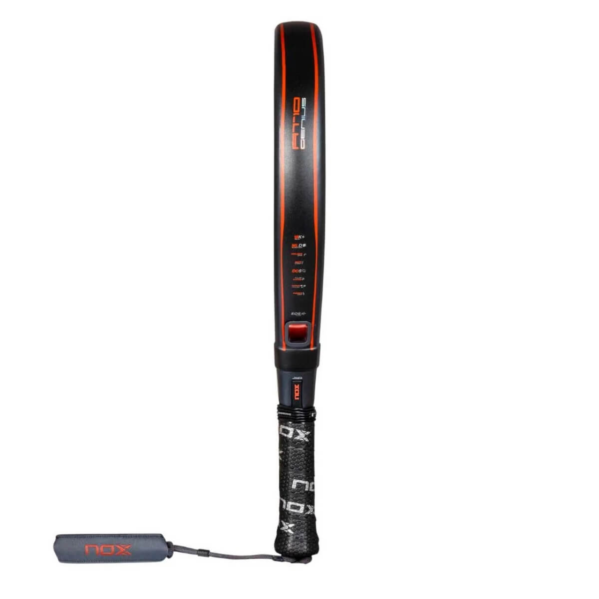 AT10 GENIUS 18K ALUM 2025 - AGUSTIN TAPIA padel racket zijaanzicht grijze racket met oranje logo Nox