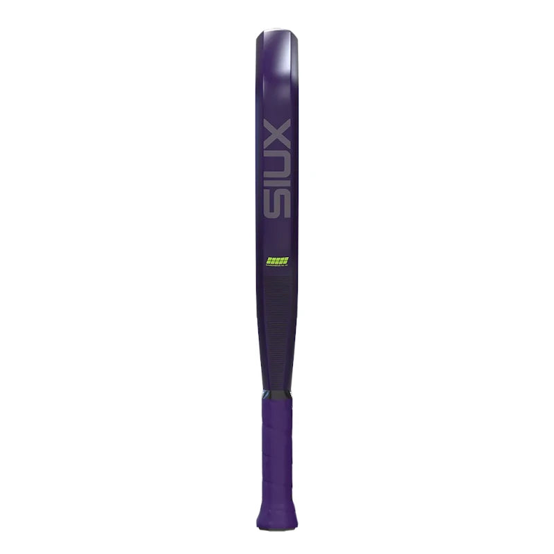 Zijaanzicht Siux Fenix Pro Glow Purple 2026 – Power Racket | Leo Ausburger