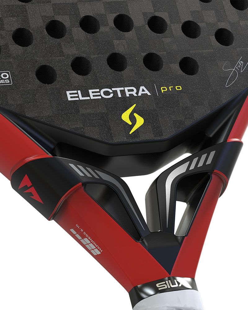 Kader detail Siux Electra Pro 2026 Fire Red: druppelvormig zwart racket met een rode rand.