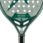 Detail Drop Shot Furia Attack 1.0 2025 padelracket – traanvorm met 18K Carbon, EVA Pro-kern en trillingsdemping.