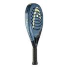 Schuin vooraanzicht Head Extreme Motion 2025 padelracket, diamantvormig grijs-geel design, lichter dan de Extreme Pro.