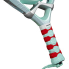 Handvat Nox Ventus Hybrid 12K Lite 2026 – Lichtgewicht professioneel padelracket met 12K Carbon, MLD Black EVA-kern en 3D Dual Spin-textuur.